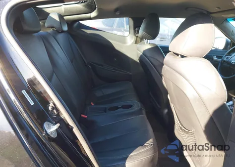 2013 Hyundai Veloster Turbo W/Black из США, поврежденный, VIN KMHTC6AE3DU174060